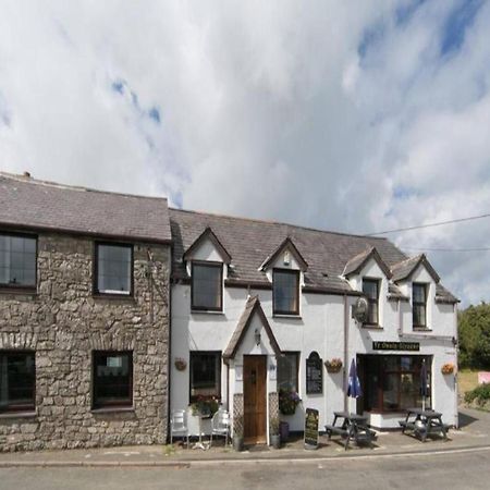 Pass The Keys Modern En-Suite Room In Country Pubrestaurant 2 Llanddona Exterior photo