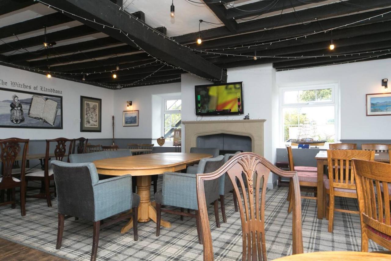 Pass The Keys Modern En-Suite Room In Country Pubrestaurant 2 Llanddona Exterior photo